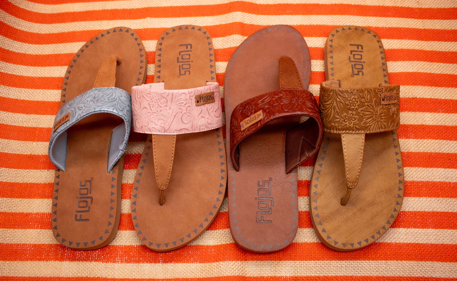 Flojos Grace - Women's Hooded Sandal - Tan Artisan (329)