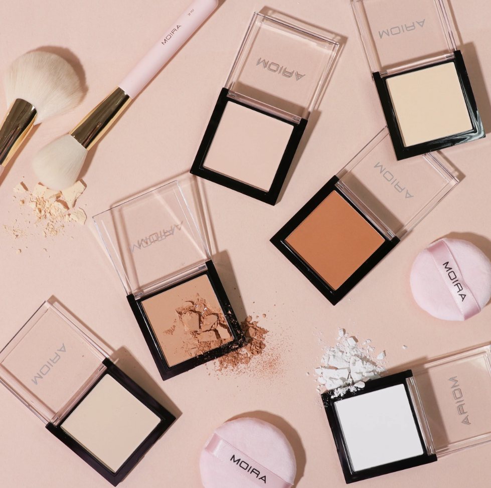 Cosmetics Lavish Pressed Finishing Powder