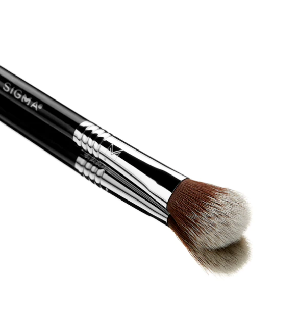 Sigma Beauty F03 - High Cheekbone Highlighter™