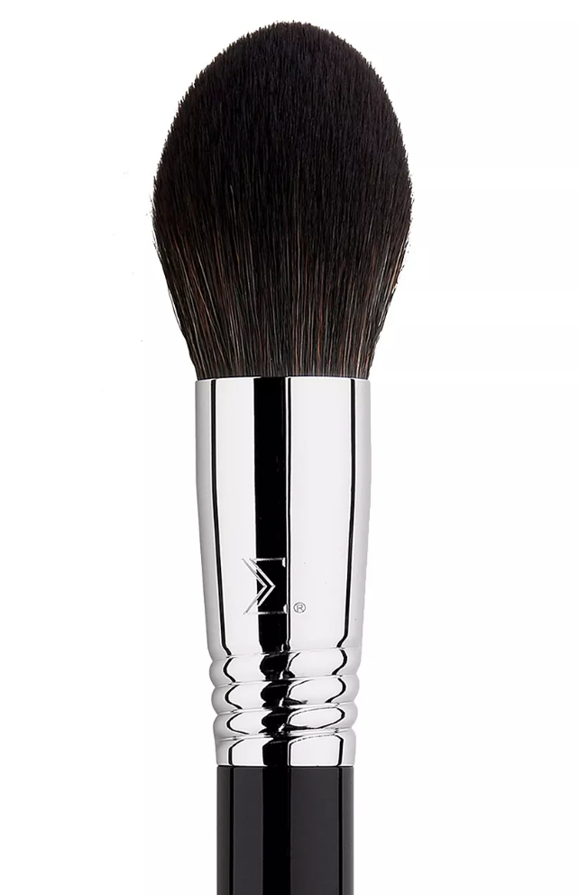 Sigma Beauty (F29) HD Bronze Brush
