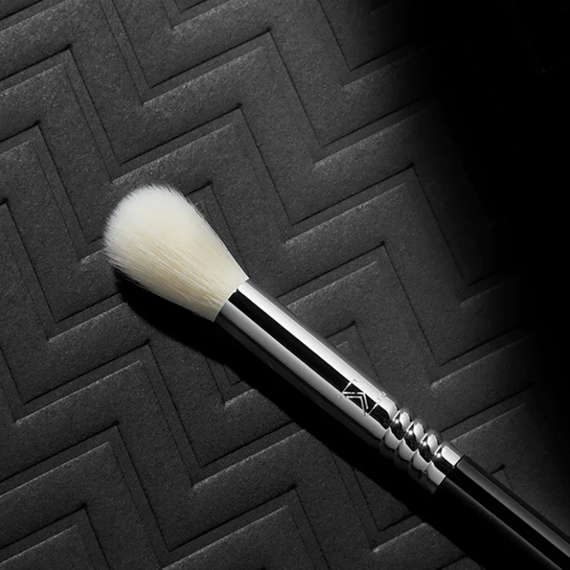 Sigma Beauty (E61) All-Purpose Buffer Brush