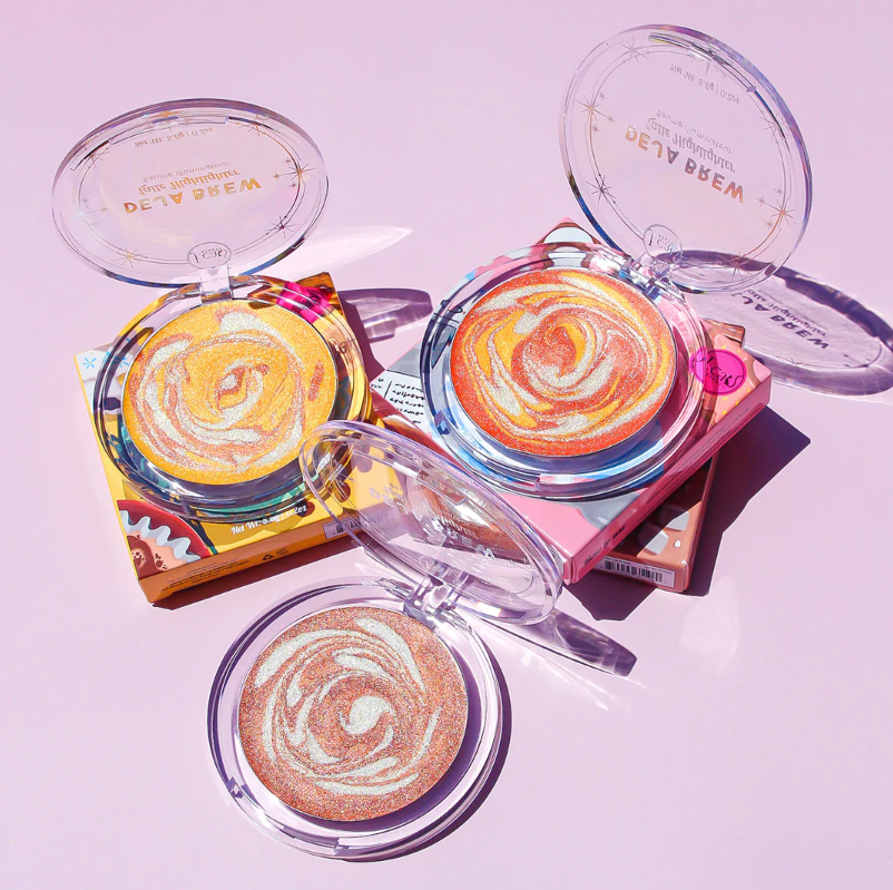 J.Cat Beauty Deja Brew Latte Highlighter