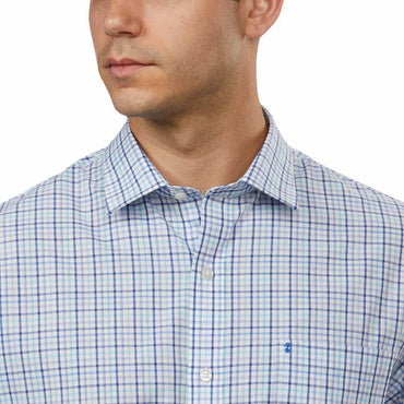 Izod Men’s Soft Wash Essentials Dress Shirt