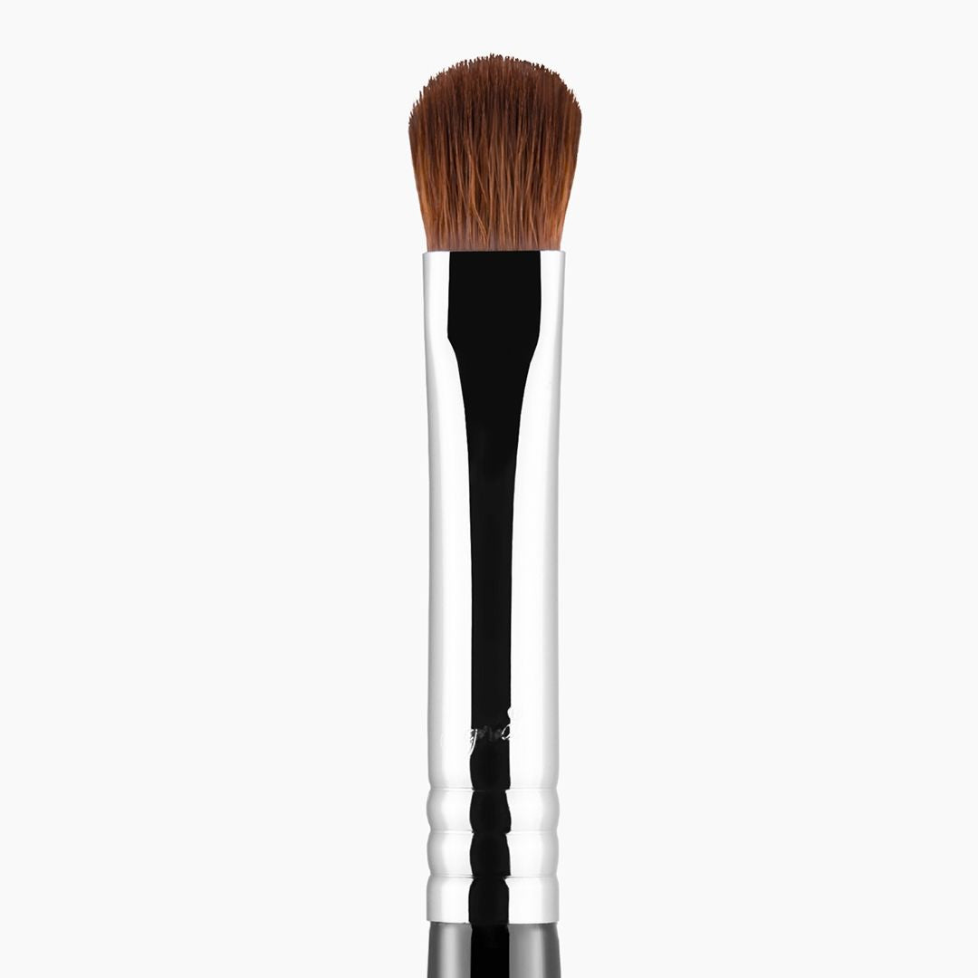 Sigma Beauty E54 Medium Sweeper Makeup Brush - ADDROS.COM