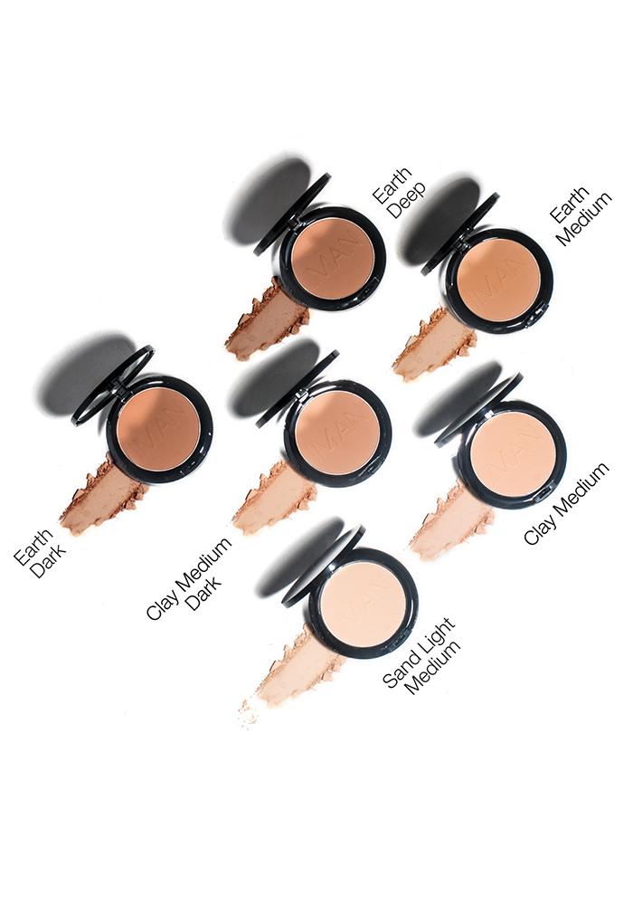 IMAN Luxury Pressed Powder, Clay Medium Dark - ADDROS.COM