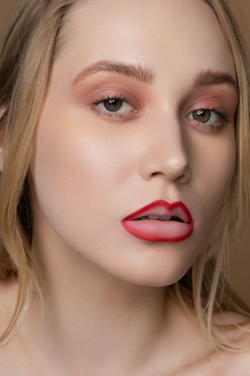 MOODmatcher Matte Lip Liner - Red