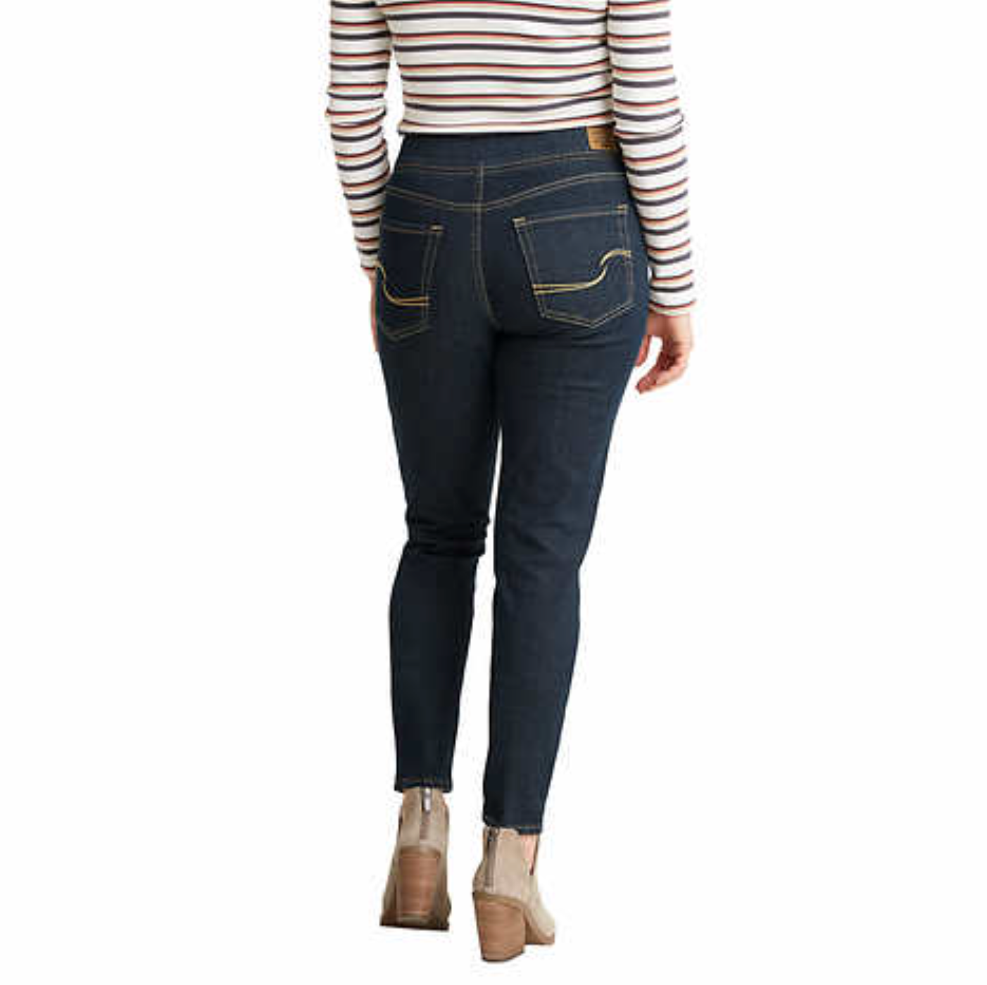 Levi's Signature Gold Ladies' Pull-on Jean