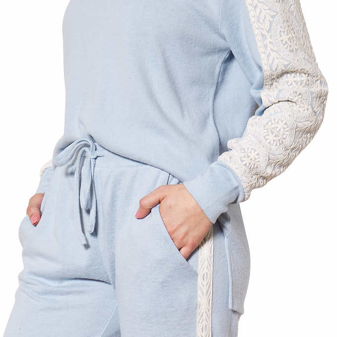 Flora Nikrooz Ladies' Lounge Set
