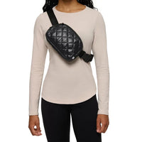 Lolë Unisex Quilted Belt Bag