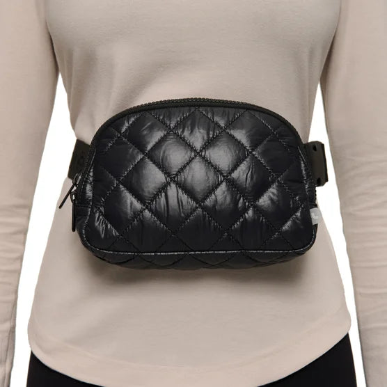 Lolë Unisex Quilted Belt Bag