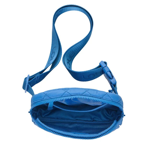 Lolë Unisex Quilted Belt Bag