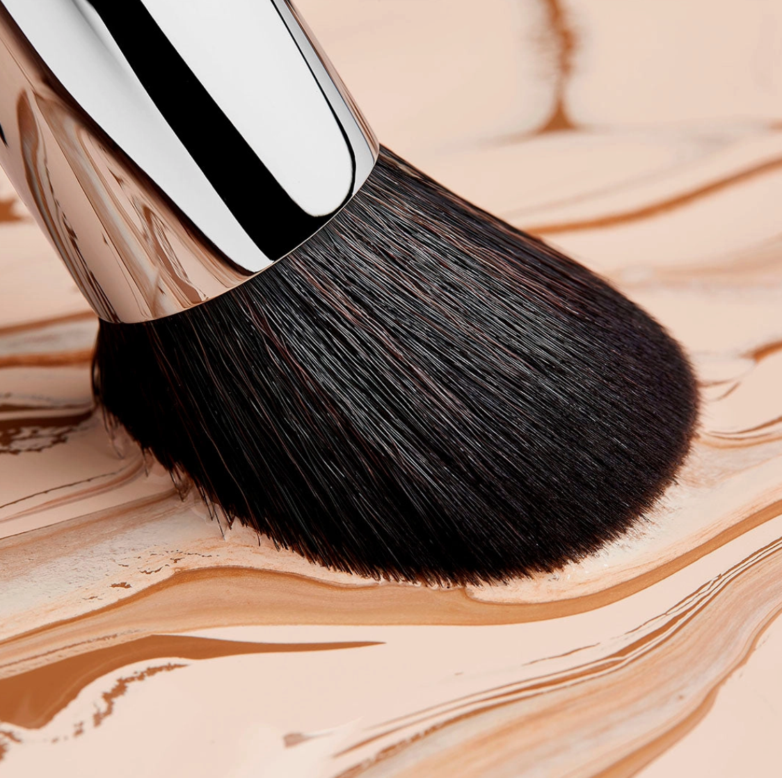 Sigma Beauty (F85) Airbrush Kabuki Brush