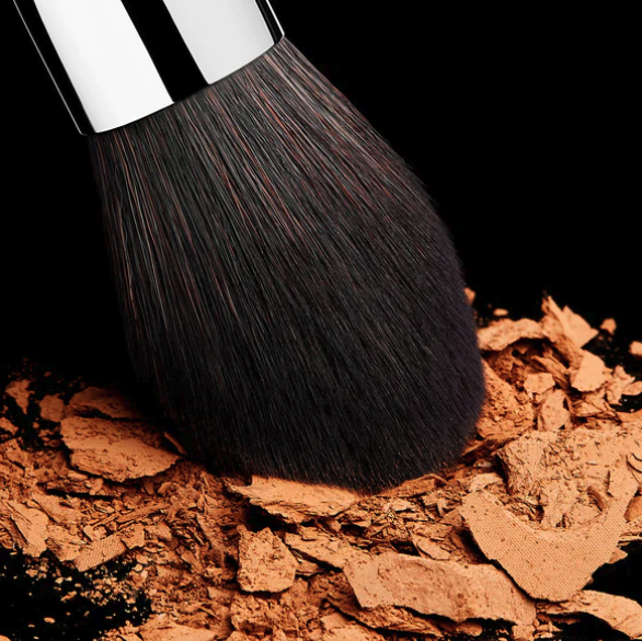 Sigma Beauty (F29) HD Bronze Brush