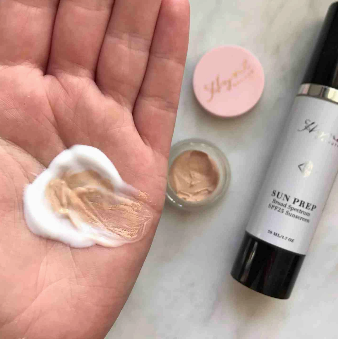 Hynt Beauty SUN PREP Broad Spectrum SPF 25 | Natural Mineral Sunscreen + Primer
