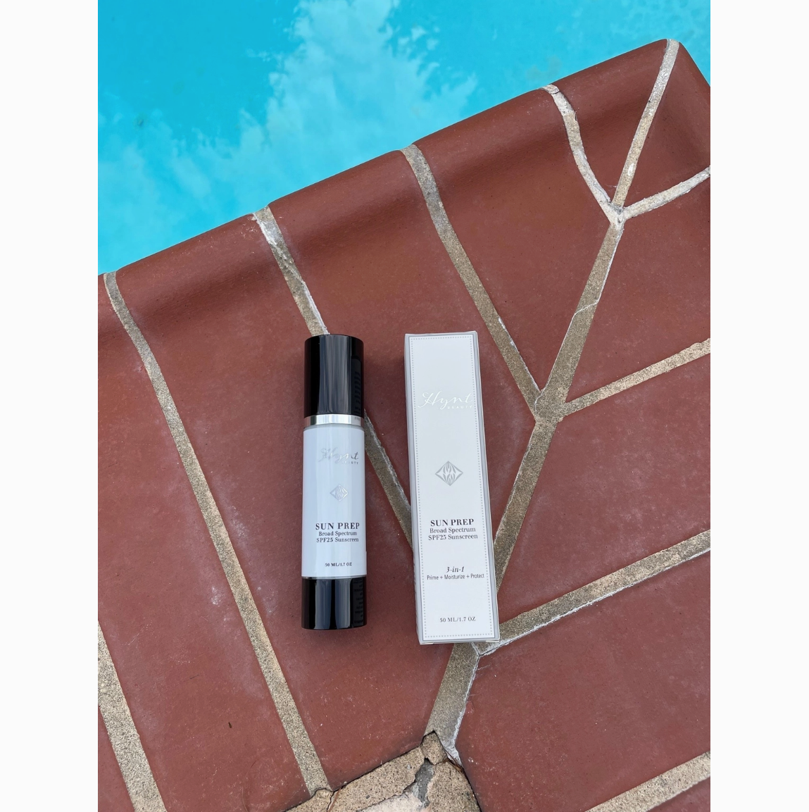 Hynt Beauty SUN PREP Broad Spectrum SPF 25 | Natural Mineral Sunscreen + Primer
