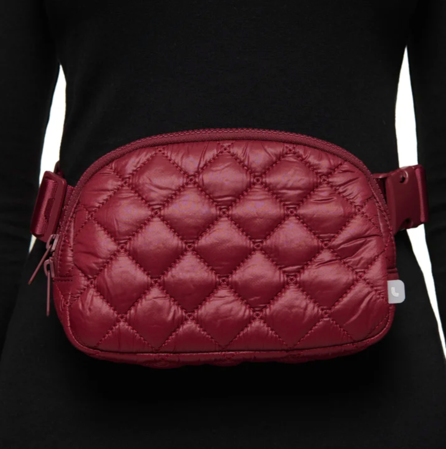 Lolë Unisex Quilted Belt Bag
