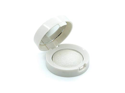 W7 COSMETICS Yummy - All White Eyeshadow - ADDROS.COM