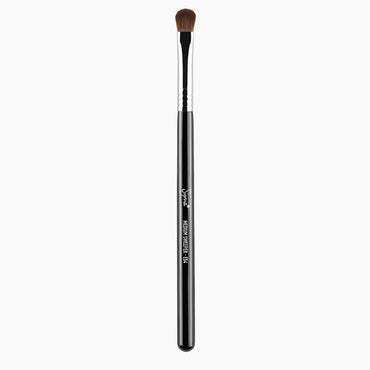 Sigma Beauty E54 Medium Sweeper Makeup Brush - ADDROS.COM