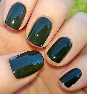 Revlon ColorStay Longwear Nail Enamel, Jungle 225 - 0.4 fl oz (11.7 ml) - ADDROS.COM